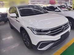 Volkswagen Tiguan L 330TSI Automatic Two-Wheel Drive Comfort Edition - ფოტო 4