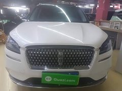Lincoln Explorer 2.0T Two-Wheel Drive Premium - ფოტო 3