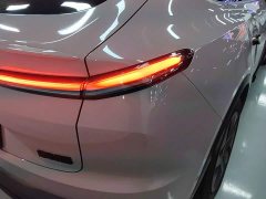 Nio Lerado L60 2024 60kWh Rear-Wheel Drive - ფოტო 8