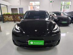 Tesla Model Y Rear-Wheel Drive - ფოტო 3