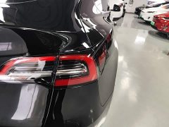 Tesla Model Y Rear-Wheel Drive - ფოტო 8