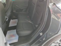 Tesla Model Y Rear-Wheel Drive - ფოტო 17