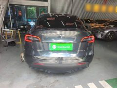 Tesla Model Y Rear-Wheel Drive - ფოტო 6