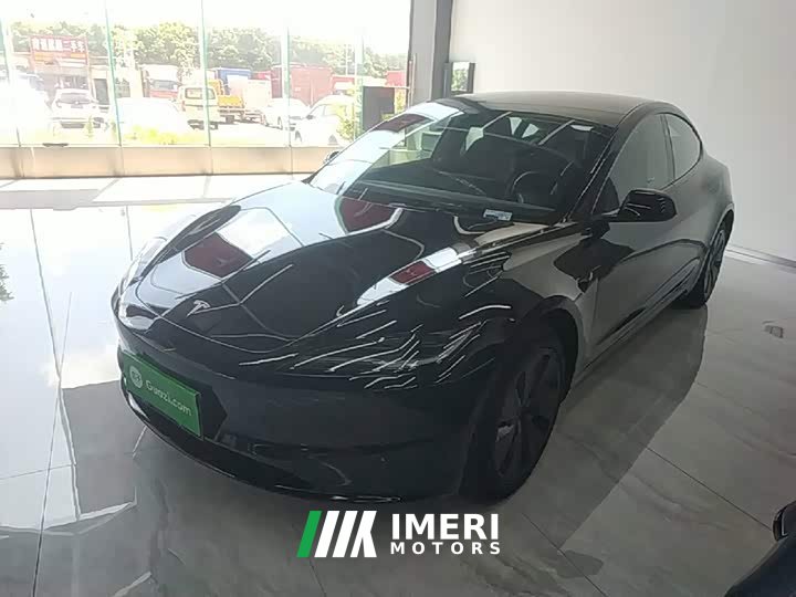 Tesla Model 3 Long Range All-Wheel Drive