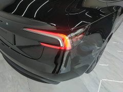 Tesla Model 3 2023 Long Range All-Wheel Drive - ფოტო 8