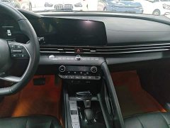 Hyundai Elantra 2023 1.5L CVT Luxury - ფოტო 13