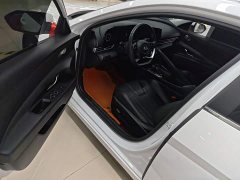 Hyundai Elantra 2023 1.5L CVT Luxury - ფოტო 16