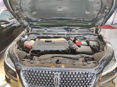 Lincoln Explorer 2.0T Two-Wheel Drive Premium - ფოტო 16