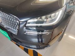Lincoln Explorer 2.0T Two-Wheel Drive Premium - ფოტო 18