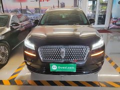 Lincoln Explorer 2.0T Two-Wheel Drive Premium - ფოტო 3