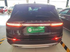 Lincoln Explorer 2.0T Two-Wheel Drive Premium - ფოტო 4