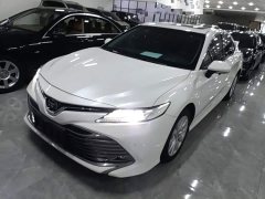 Toyota Camry 2019 Facelift 2.0G Luxury - ფოტო 1