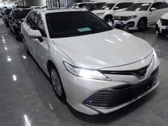 Toyota Camry 2019 Facelift 2.0G Luxury - ფოტო 4