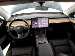 Tesla Model Y Rear-Wheel Drive - ფოტო 10