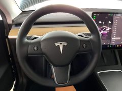 Tesla Model Y Rear-Wheel Drive - ფოტო 11