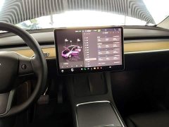 Tesla Model Y Rear-Wheel Drive - ფოტო 13