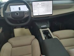 Volvo XC70 Plug-in Hybrid 2026 All-Wheel Drive Extended Range Ultra - ფოტო 10