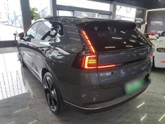 Volvo XC70 Plug-in Hybrid 2026 All-Wheel Drive Extended Range Ultra - ფოტო 5