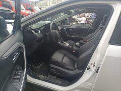 Toyota Venza New Energy High Performance 2.5L AWD Dynamic Edition - ფოტო 15
