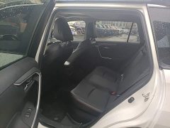 Toyota Venza New Energy High Performance 2.5L AWD Dynamic Edition - ფოტო 17