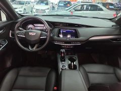 Cadillac XT4 28T FWD Luxury - ფოტო 10