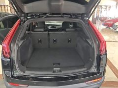 Cadillac XT4 28T FWD Technology - ფოტო 19