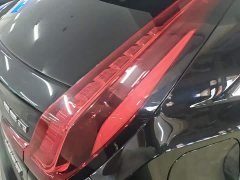 Cadillac XT4 28T FWD Technology - ფოტო 8