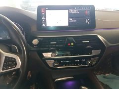 BMW 5 Series Facelift 530Li Premier M Sport Package - ფოტო 13