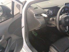 Toyota Corolla 2022 1.8L CVT Luxury - ფოტო 16