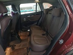 BMW X1 sDrive25Li Leading Edition - ფოტო 13