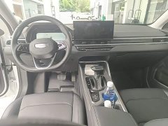 Geely Emgrand 2026 4 Million Commemorative Edition 1.5L CVT Flying Edition - ფოტო 10