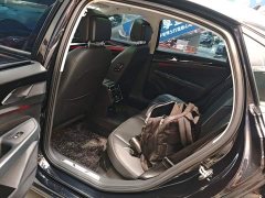 Volkswagen Passat Facelift 330TSI Starry Sky Luxury Edition - ფოტო 17
