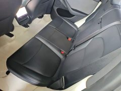 Tesla Model Y Rear-Wheel Drive - ფოტო 17