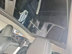 Tesla Model Y Rear-Wheel Drive - ფოტო 18