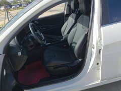 Hyundai Elantra 1.5L CVT GLX Elite - ფოტო 15