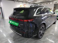 XPeng G9 702 Pro - ფოტო 7