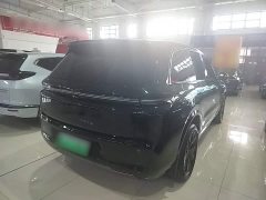 Li Auto L8 2023 Pro - ფოტო 7