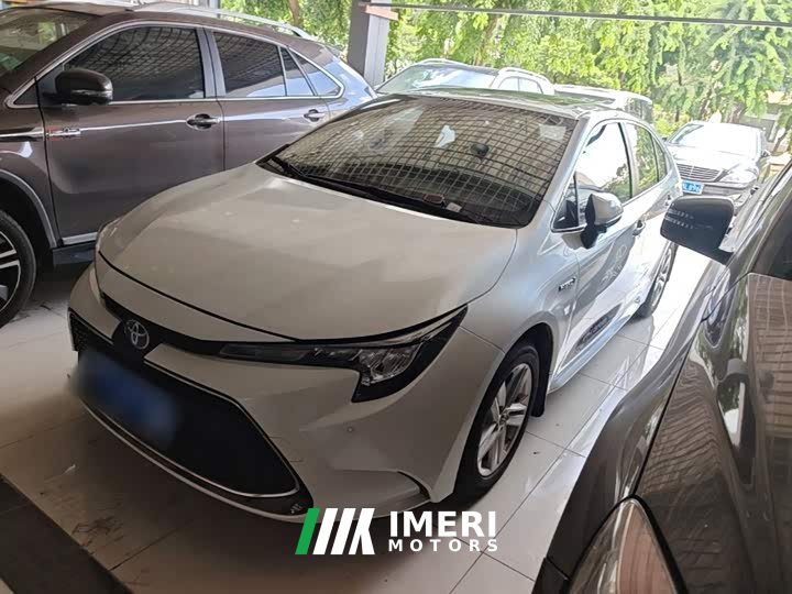 Toyota Corolla Hybrid 1.8H E-CVT Luxury