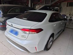 Toyota Corolla Hybrid 1.8H E-CVT Luxury - ფოტო 7