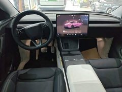 Tesla Model Y Long Range All-Wheel Drive Launch Edition - ფოტო 10