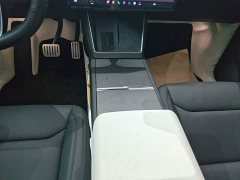 Tesla Model Y Long Range All-Wheel Drive Launch Edition - ფოტო 14