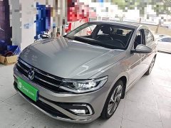 Volkswagen Bora 200TSI DSG Comfort Pro - ფოტო 1