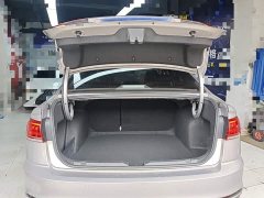 Volkswagen Bora 200TSI DSG Comfort Pro - ფოტო 19