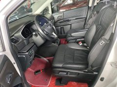 Honda Odyssey 2.0L e:HEV Luxury - ფოტო 15