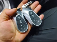 Mercedes-Benz C-Class C 200 L Sport Edition - ფოტო 9