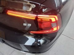 Volvo S90 B5 Intelligent Elegance Luxury Edition - ფოტო 8