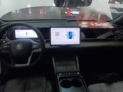 BYD Qin L DM-i 128KM Entry-Level - ფოტო 10