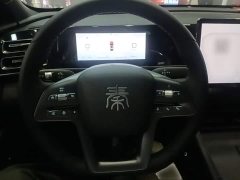 BYD Qin L DM-i 128KM Entry-Level - ფოტო 11