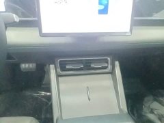 BYD Qin L DM-i 128KM Entry-Level - ფოტო 13