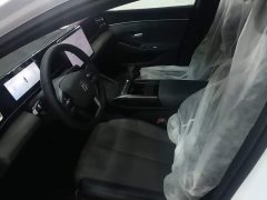 BYD Qin L DM-i 128KM Entry-Level - ფოტო 15